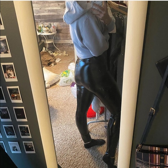 Aritzia pants - Picture 2 of 4